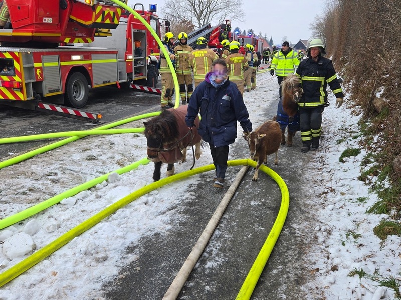 FW-RZ: Dachstuhlbrand in Linau/Hzgt. Lauenburg - Foto: presseportal.de