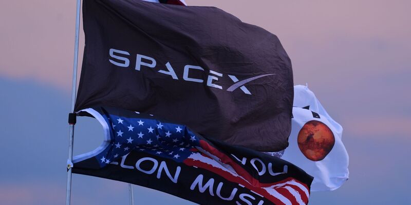 SpaceX und xAI werden beide von Elon Musk kontrolliert. (Archivbild) - Foto: Eric Gay/AP/dpa