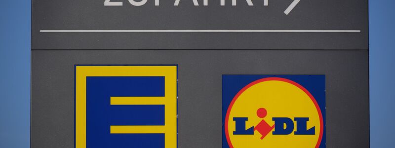 Edeka und Lidl zählen zu den größten Lebensmittelhändlern in Deutschland. - Foto: Henning Kaiser/dpa