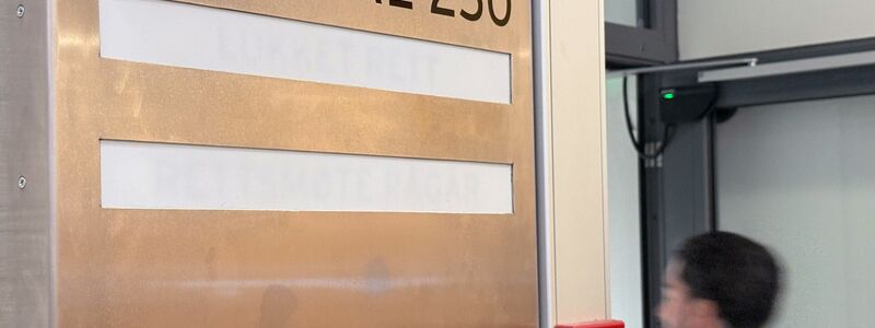 Im Gerichtssaal 250 findet der Prozess gegen Marius Borg Høiby statt. - Foto: Julia Wäschenbach/dpa