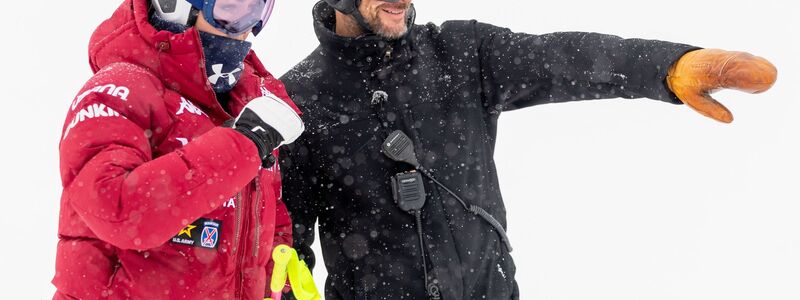 Spannendes Duo: Aksel Lund Svindal (r.) gehört zu Vonns Trainerteam. (Archivbild) - Foto: Expa/Johann Groder/APA/dpa