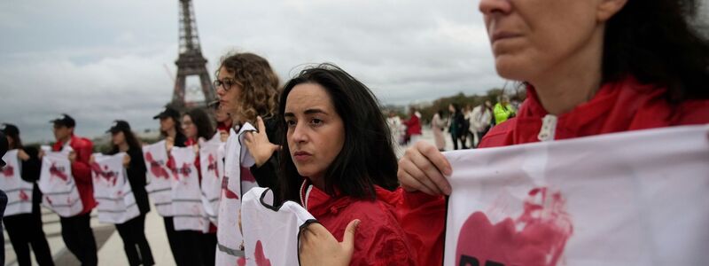 Im Kampf um die Deutungshoheit über den Gaza-Krieg habe sich eine zunehmende Spaltung der Medienlandschaft gezeigt, heißt es in dem Bericht. (Archivbild) - Foto: Christophe Ena/AP/dpa