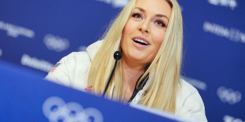 Lindsey Vonn hofft trotz schwerer Verletzung auf einen Olympia-Coup. - Foto: Michael Kappeler/dpa