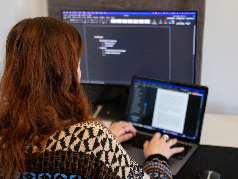 Viele der jüngeren Leute wünschen sich, in einem möglichen neuen Job im Homeoffice arbeiten zu können. (Symbolbild) - Foto: Katrin Luxenburger/dpa