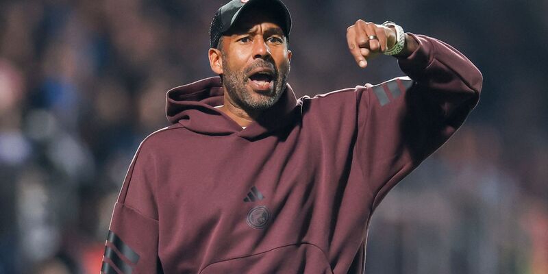 Daniel Thioune soll Werder Bremen zum Klassenverbleib führen. (Archivbild) - Foto: Christoph Reichwein/dpa