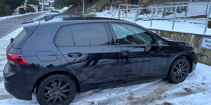 POL-HM: Verkehrsunfallflucht auf Parkplatz - Polizei Bodenwerder sucht Zeugen - Foto: presseportal.de