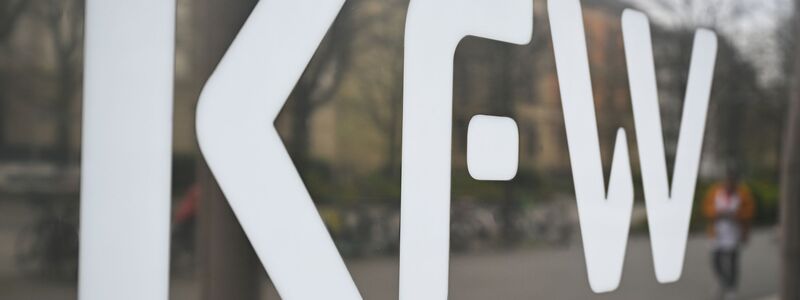 Gefördert wird über Kredite der staatlichen KfW. - Foto: Arne Dedert/dpa