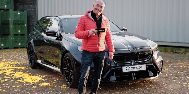 Ich habe zum ersten Mal seit 40 Jahren wieder bei einer Lotterie mitgespielt - und sofort gewonnen! / Erfolgreicher Unternehmer vom Bodensee gewinnt BMW M5 Touring im Wert von 155.000 Euro sowie 50.000 Euro in bar - Foto: presseportal.de