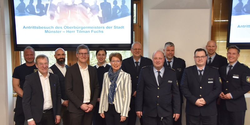 POL-MS: Austausch mit dem Oberbürgermeister: Tilman Fuchs zu Gast im Polizeipräsidium Münster - Foto: presseportal.de