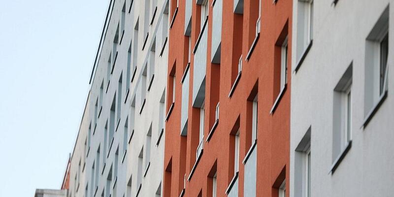 Wohnungen in einem Plattenbau (Archiv) - Foto: via dts Nachrichtenagentur
