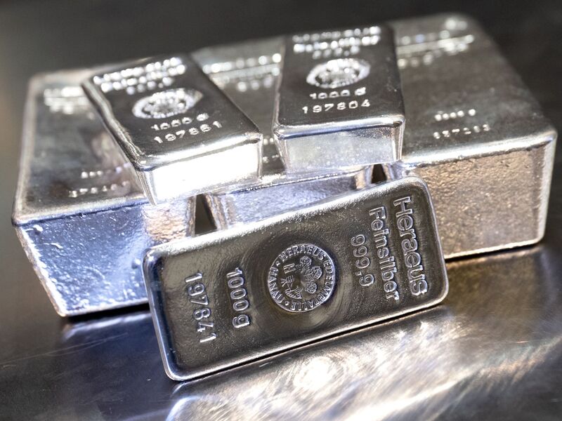 Silber ist massiv gefragt. (Archivbild) - Foto: Sven Hoppe/dpa