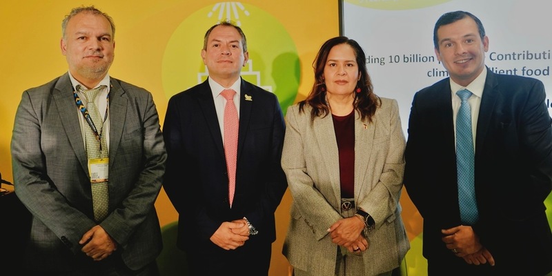 Kolumbien stärkt in Europa ein Branchenbündnis für eine sichere und verantwortungsvolle Banane: Logistik, Nachhaltigkeit und würdiger Lohn - Foto: presseportal.de