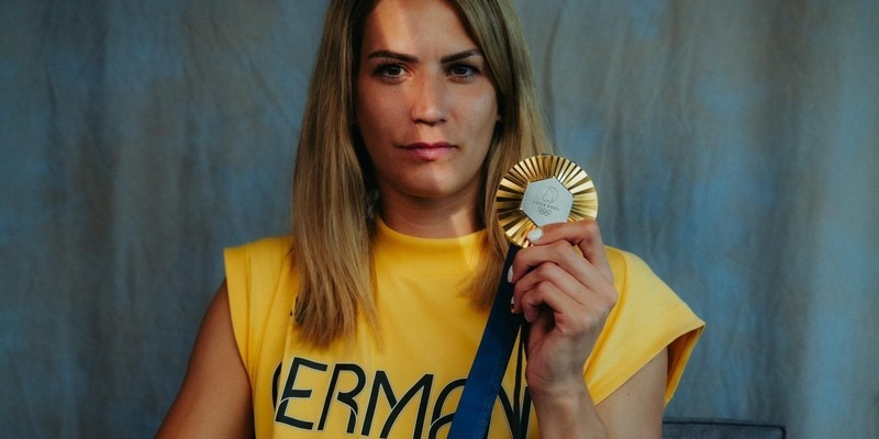 Olympiasiegerin. WM-Botschafterin. ran-Expertin. Sonja Greinacher kommt ins Basketball-Team von ProSiebenSat.1 - Foto: presseportal.de