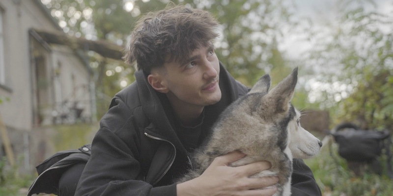 Nathan Goldblat Tierwohl-Doku mit Nathan Goldblat - Foto: Joyn/ProSieben, presseportal.de