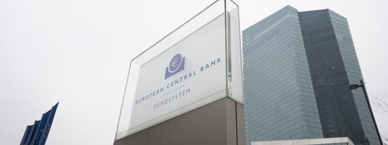 Die EZB fährt auf Sicht und lässt die Leitzinsen stabil. - Foto: Florian Wiegand/dpa