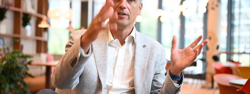 Amazon-Deutschlandchef Rocco Bräuniger möchte den Sachverhalt vor den BGH bringen. - Foto: Wolf von Dewitz/dpa