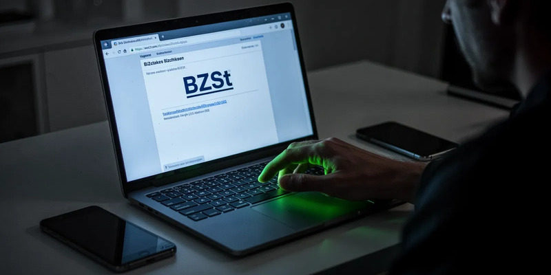 Sparkassen-Kunden im Visier gefälschter Steuer-Emails - Foto: über boerse-global.de