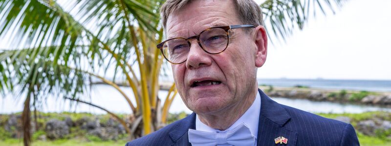 Bundesaußenminister Johann Wadephul (CDU) hat die Ausweisung eines Mitarbeiters der deutschen Botschaft in Moskau als völlig inakzeptabel kritisiert.  - Foto: Jens Büttner/dpa