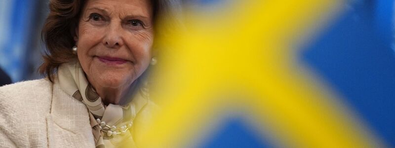 Am Donnerstag besuchte sie eine nach ihr benannte Spezialstation für Menschen mit Demenz. - Foto: Marcus Brandt/dpa