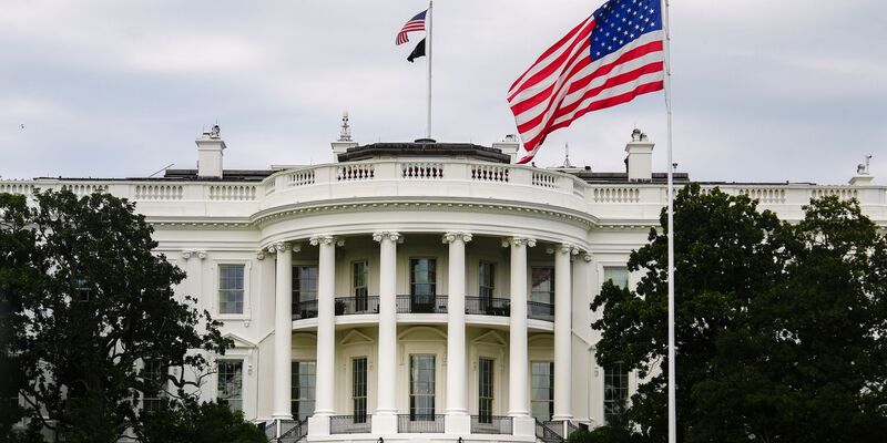Die USA und der Iran treffen sich US-Regierungskreisen zufolge am Freitag im Oman zu Verhandlungen. (Archivfoto) - Foto: Julia Demaree Nikhinson/AP/dpa