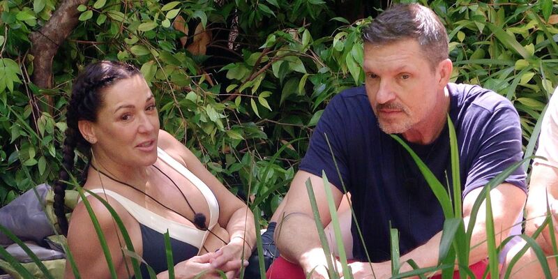 Hardy Krüger jr. scheidet kurz vor dem Finale aus, Simone Ballack kann weiter auf die Dschungelkrone hoffen. - Foto: RTL/dpa