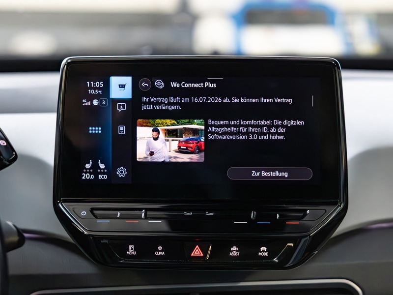 Extrakosten durch Abos im Auto: Viele Autohersteller bieten digitale Dienste dauerhaft nur gegen Bezahlung an / ADAC fordert transparente Bedingungen für alle Autofahrer - Foto: presseportal.de