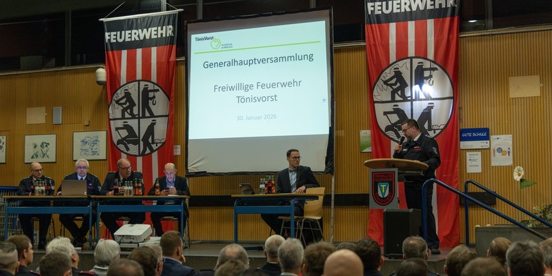 FW Tönisvorst: Generalhauptversammlung der Feuerwehr Tönisvorst - 402 Einsätze in 2025 - Foto: presseportal.de