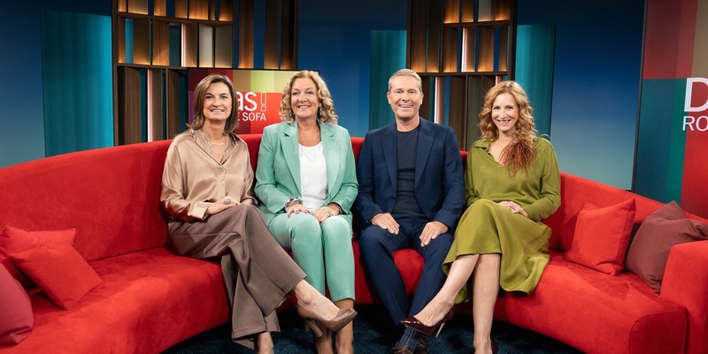 NDR feiert 35 Jahre „DAS! Rote Sofa“: Jubiläumsdoku zeigt Highlights des norddeutschen Kultformats - Foto: presseportal.de