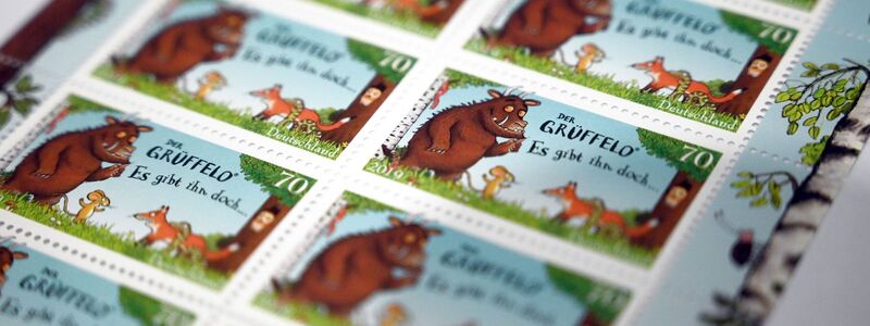 Selbst eine Briefmarke wurde dem «Grüffelo» bereits gewidmet. (Archivbild) - Foto: Henning Kaiser/dpa