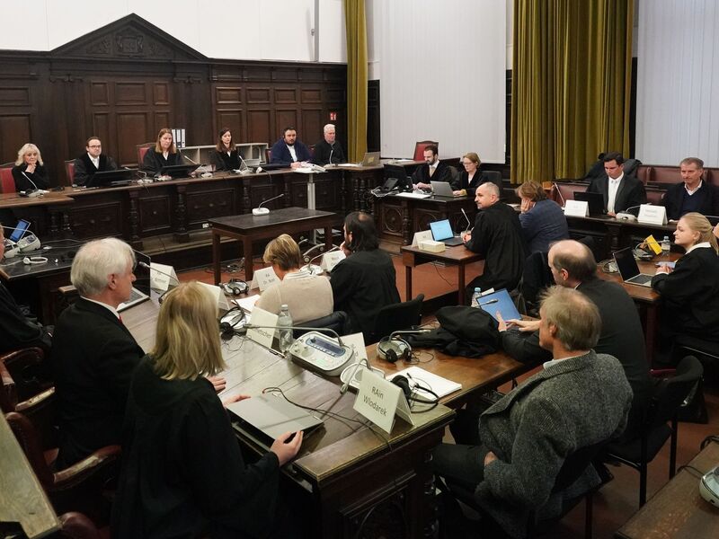 Zum siebten Mal sagt der mutmaßliche Chef der Entführer im Block-Prozess aus.  - Foto: Marcus Brandt/Pool dpa/dpa