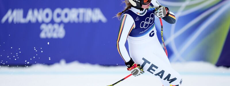 Emma Aicher tut sich im ersten Training mit der Piste in Cortina d'Ampezzo noch schwer. - Foto: Giovanni Auletta/AP/dpa