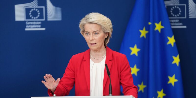 Druck ist die einzige Sprache, die Russland versteht, sagt EU-Kommissionspräsidentin Ursula von der Leyen. (Archivbild) - Foto: Virginia Mayo/AP/dpa