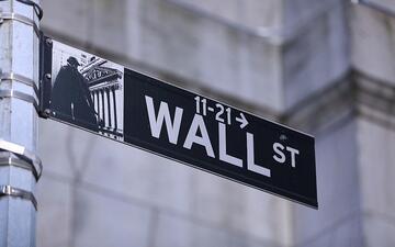 Straßenschild der Wall Street (Archiv) - Foto: via dts Nachrichtenagentur