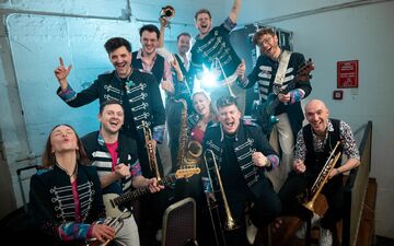 Die Band Druckluft hat mit «Karnevalsmaus» einen Hit gelandet. (Archivfoto) - Foto: Fabian Strauch/dpa