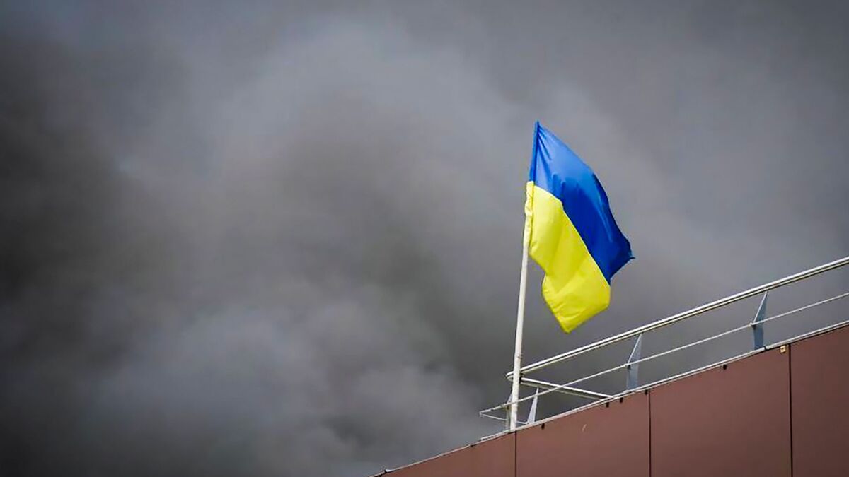 Russland greift immer wieder das Energiesystem der Ukraine an. (Archivbild) - Foto: Uncredited/Dnipro Regional Administration/AP/dpa