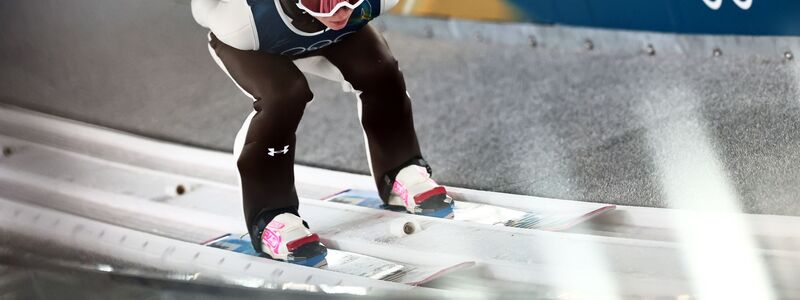 Nika Prevc war als Topfavoritin gestartet, am Ende gab es Silber. - Foto: Daniel Karmann/dpa