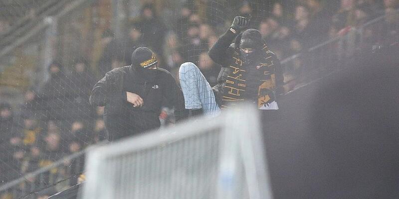 Aggressive und vermummte Fans (Archiv) - Foto: via dts Nachrichtenagentur