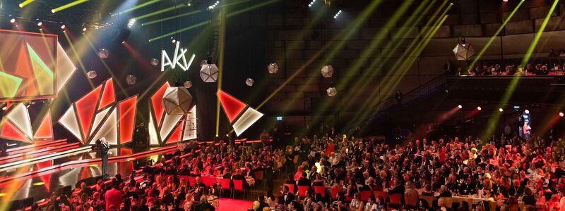 Ein Klassiker unter den TV-Sitzungen ist der «Ordens wider den tierischen Ernst» aus Aachen. (Archivbild) - Foto: Rolf Vennenbernd/dpa