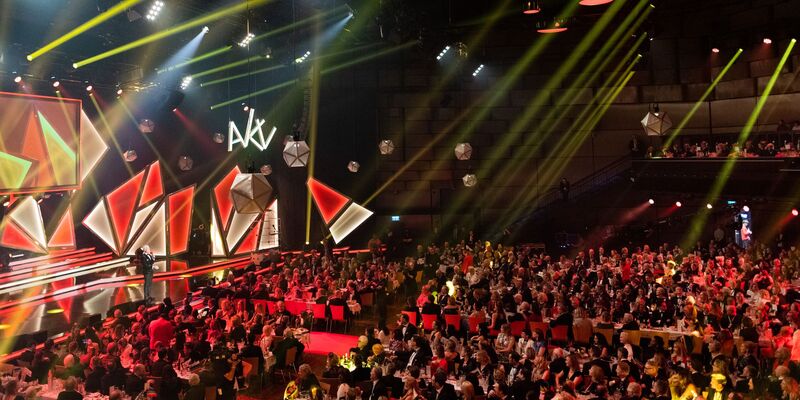 Ein Klassiker unter den TV-Sitzungen ist der «Ordens wider den tierischen Ernst» aus Aachen. (Archivbild) - Foto: Rolf Vennenbernd/dpa