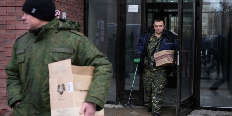 Bei Schüssen in einem Wohnhaus in Moskau wurde der stellvertretende Chef des russischen Militärgeheimdienstes Wladimir Alexejew am Freitag verletzt. (Archivbild) - Foto: Pavel Bednyakov/AP/dpa