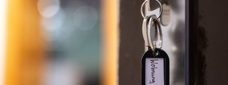 Die geplante Reform legt sechs Monate Maximaldauer für Kurzzeitmietverträge fest. (Symbolbild) - Foto: Sebastian Gollnow/dpa