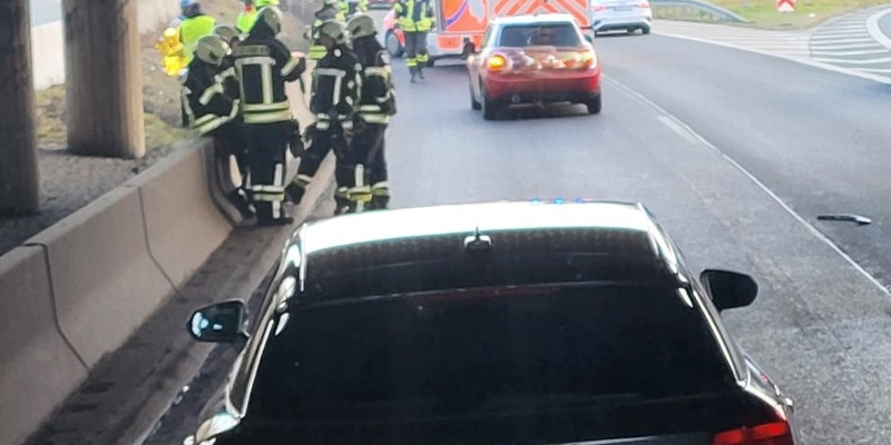 FW-EN: Auffahrunfall auf Autobahn - Foto: presseportal.de