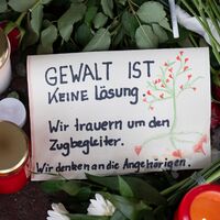 «Der Verlust wiegt unermesslich schwer.» - Foto: Boris Roessler/dpa