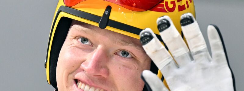 Max Langenhan fährt in den ersten drei Läufen dreimal Bahnrekord.  - Foto: Robert Michael/dpa