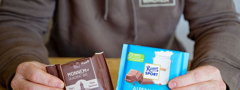 Ritter Sport sieht durch den Haferriegel nach eigenen Angaben seine Marke bedroht. (Archivbild) - Foto: Uwe Anspach/dpa