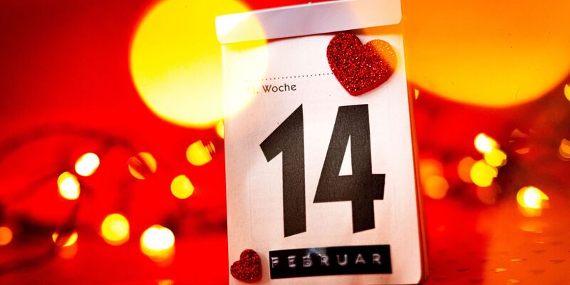 Am 14. Februar ist es wieder so weit: der Valentinstag. - Foto: Sina Schuldt/dpa