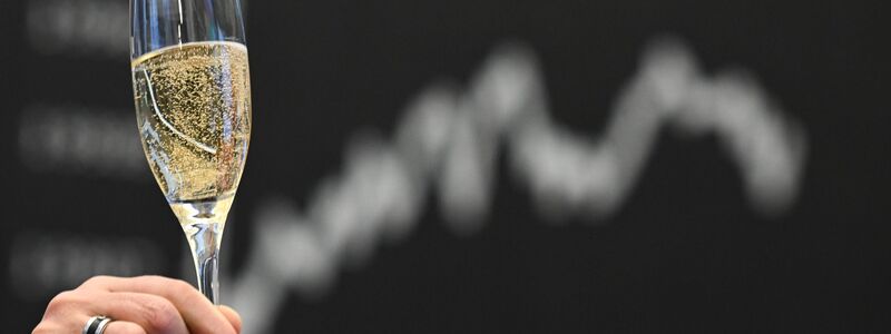 Die deutsche Fondsbranche eilt von Rekord zu Rekord. (Symbolbild) - Foto: Arne Dedert/dpa