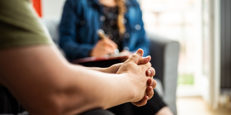 Die Dunkelfeldstudie LeSuBiA zeigt: Partnerschaftsgewalt betrifft Frauen und Männer, bleibt aber meist unsichtbar / Hohe Gewaltbetroffenheit, geringe Anzeigequote, Hilfesystem reicht nicht aus - Foto: presseportal.de