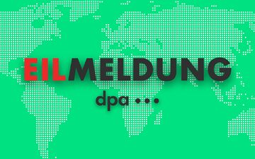 Die Polizei spricht von rund zwei Dutzend Verletzten. - Foto: ---/dpa