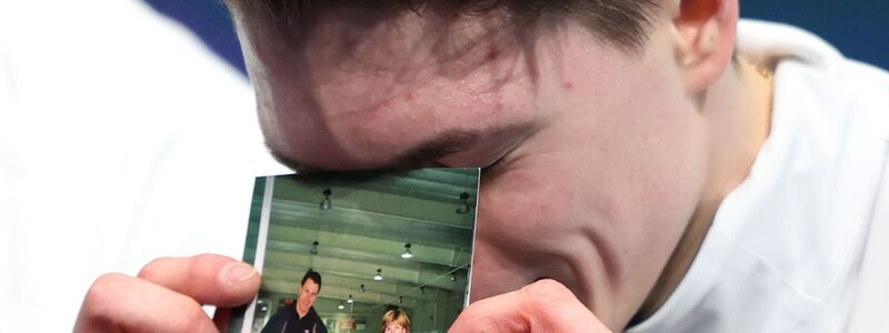 Die Eltern des Eiskunstläufers kamen vor einem Jahr bei einem Flugzeugabsturz ums Leben. - Foto: Li Ming/XinHua/dpa